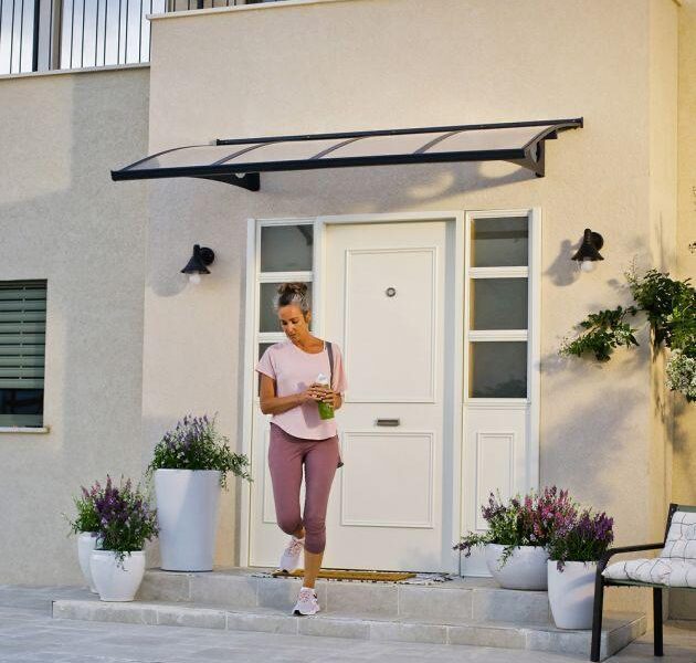 Glass Rooms & Canopies